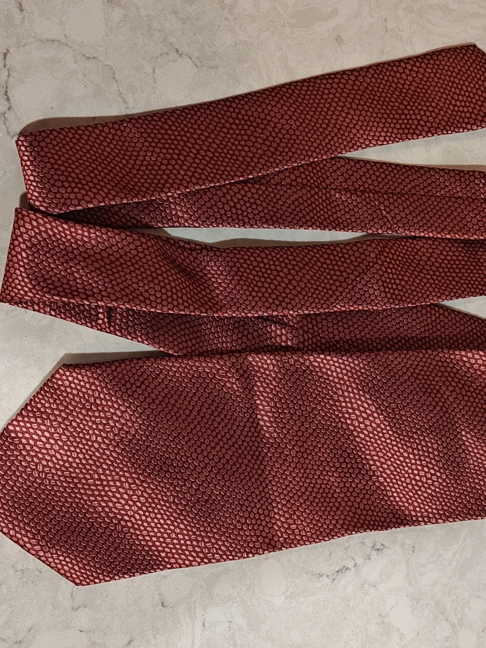 Banana Republic Men's 100% Silk Tie Made in Italy